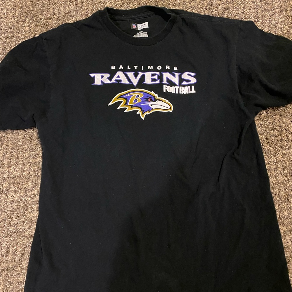 Mens Baltimore Ravens shirt